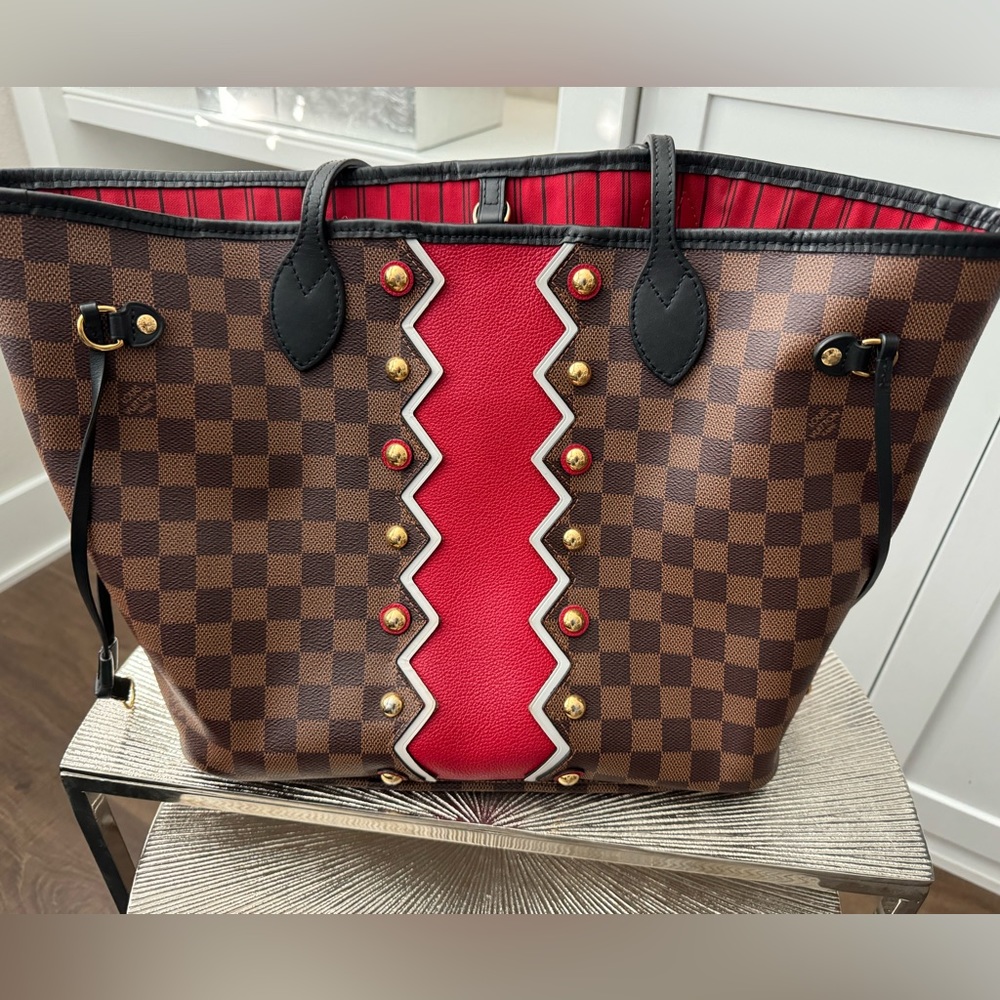 Louis Vuitton Neverfull Damier Ebene Karakoram MM Rubis Red Lining